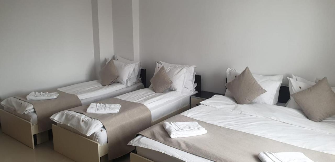Hotel Top Central บูคาเรสต์ ภายนอก รูปภาพ