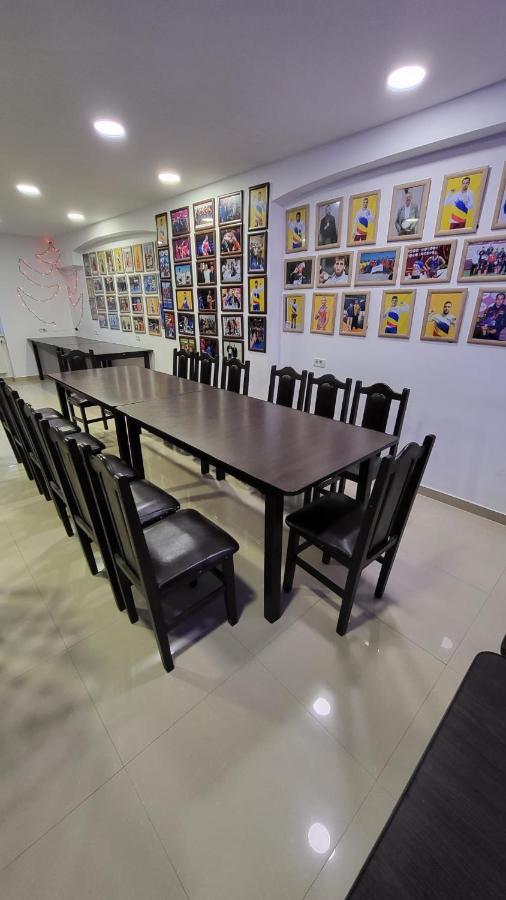 Hotel Top Central บูคาเรสต์ ภายนอก รูปภาพ