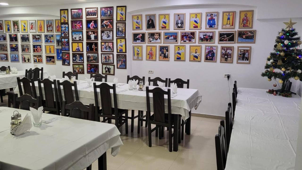 Hotel Top Central บูคาเรสต์ ภายนอก รูปภาพ