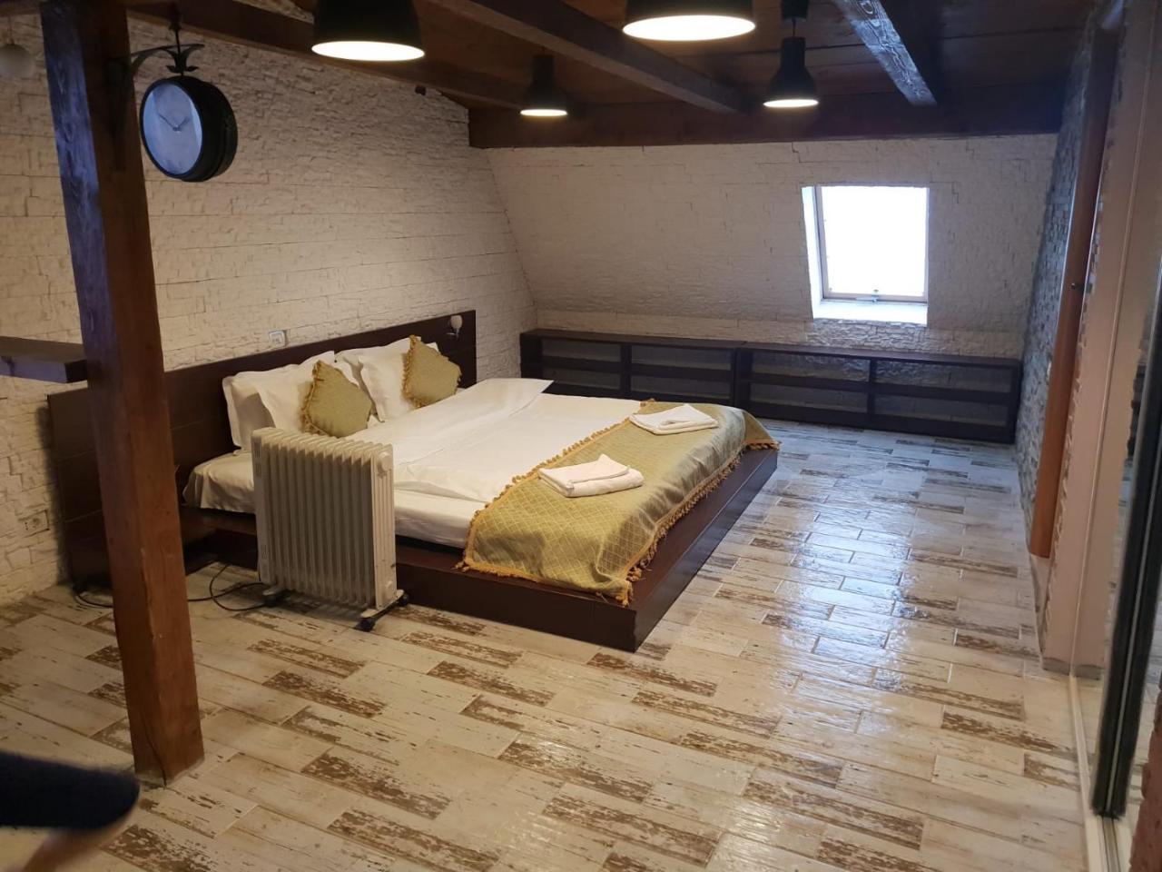 Hotel Top Central บูคาเรสต์ ภายนอก รูปภาพ