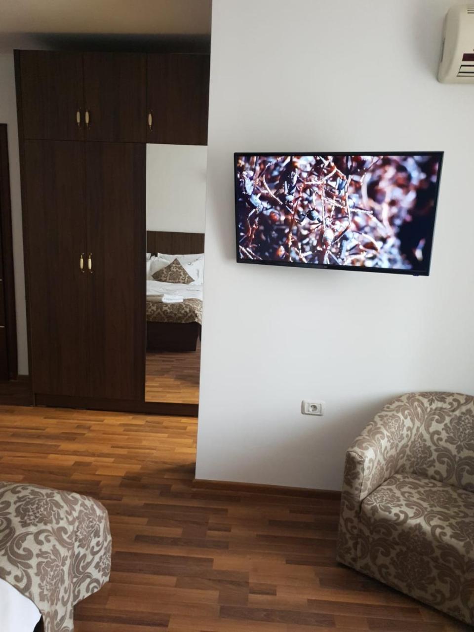 Hotel Top Central บูคาเรสต์ ภายนอก รูปภาพ